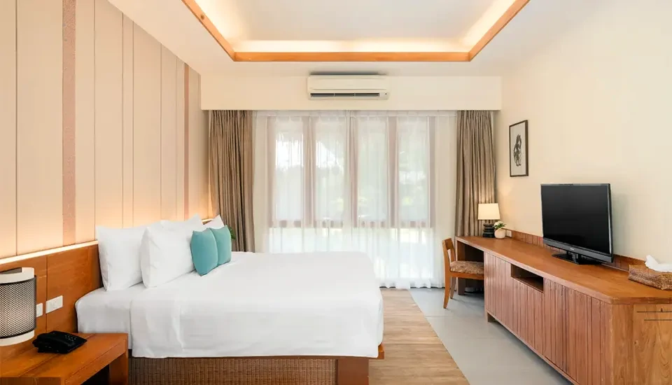 هتل سایی فی فی آیلند ویلج